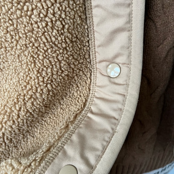 Aritzia Wilfred Free Sherpa Liner Jacket xs absolutely like new condition - Picture 7 of 16